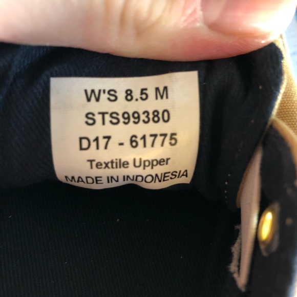 NEW Women’s Sperry size 8.5M - Picture 5 of 5